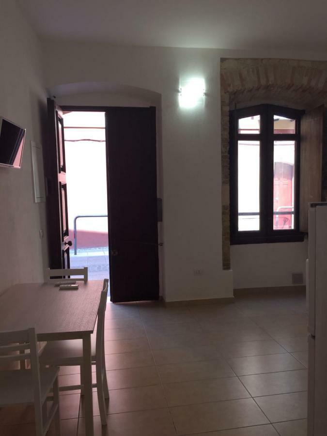 Ad Villanova San Giovanni Cagliari Buitenkant foto